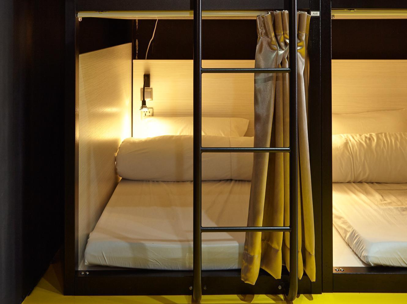 Here X There Hostel Taipei Main Station Ngoại thất bức ảnh