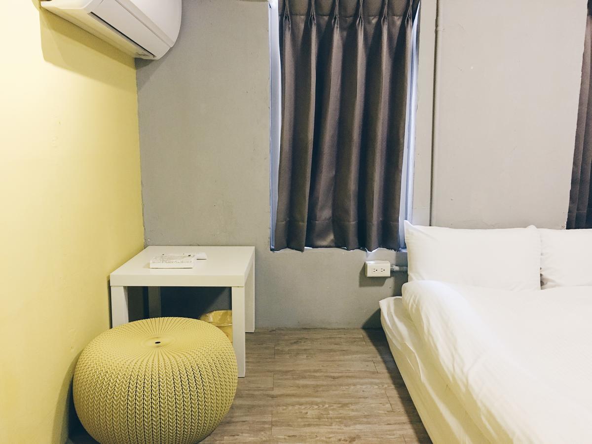 Here X There Hostel Taipei Main Station Ngoại thất bức ảnh