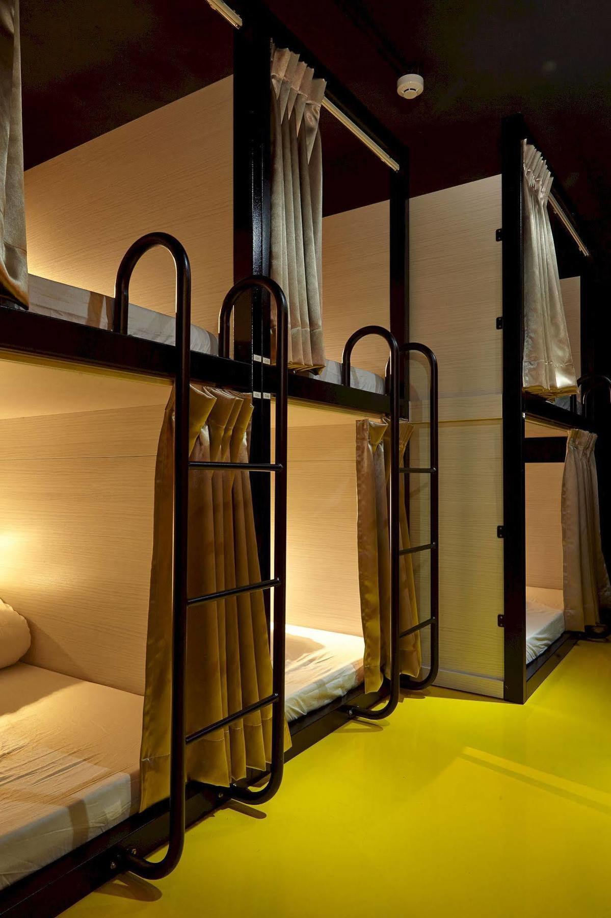 Here X There Hostel Taipei Main Station Ngoại thất bức ảnh