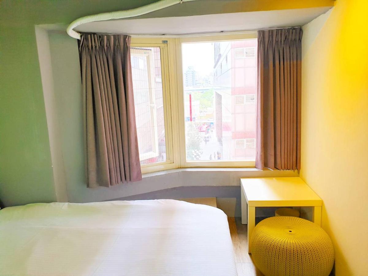 Here X There Hostel Taipei Main Station Ngoại thất bức ảnh